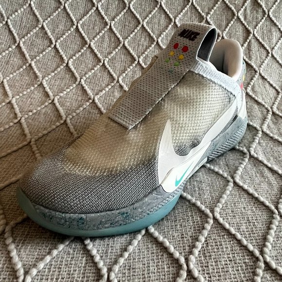 Nike Adapt BB “Mag” Sneakers - Picture 9 of 16
